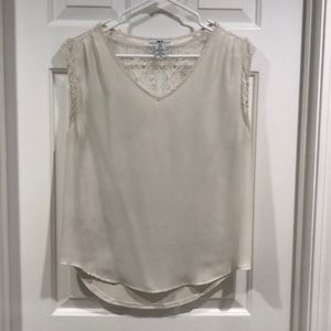 White lace top -Bar III
